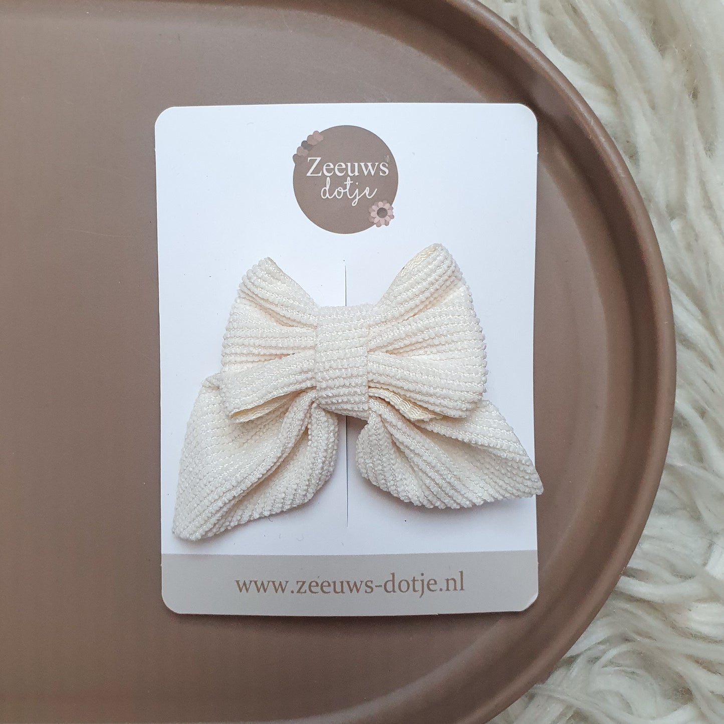 Haarclip - πππ πβππ‘π π€πππ‘πππ π‘πππ