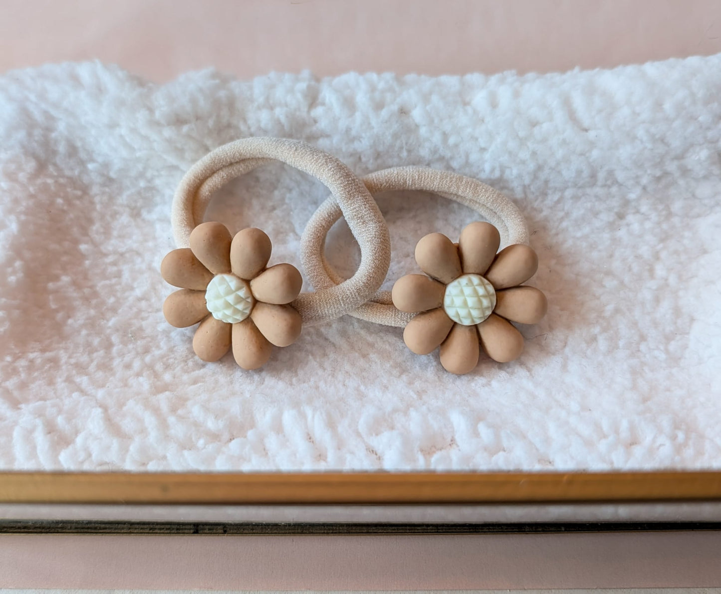 Haarelastiek set - 𝐿𝑜𝑣𝑒𝑙𝑦 𝐹𝑙𝑜𝑤𝑒𝑟