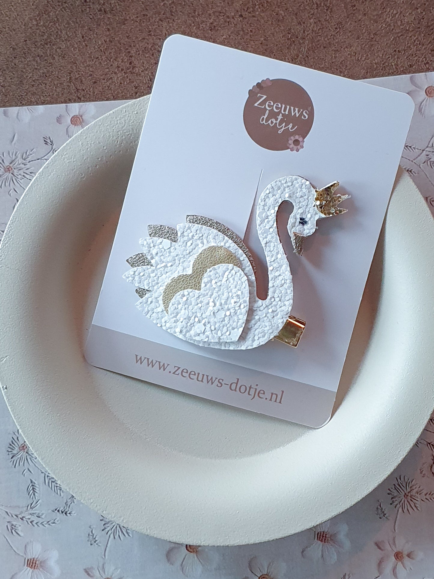 Haarspeld - 𝐺𝑜𝑙𝑑𝑒𝑛 𝑠𝑤𝑎𝑛