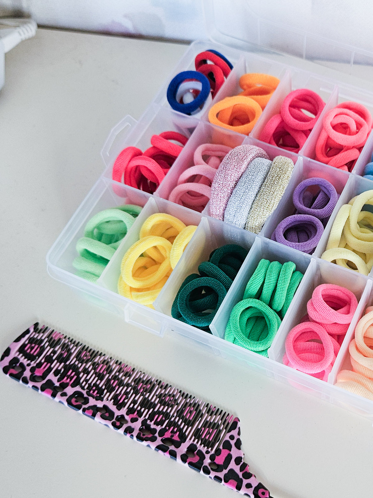 Ultieme "No-Stress" Haarelastiekjes Box – 240-delig incl. Puntkam