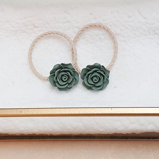 Haarelastiek set - 𝐺𝑟𝑒𝑒𝑛 𝑟𝑜𝑠𝑒𝑠