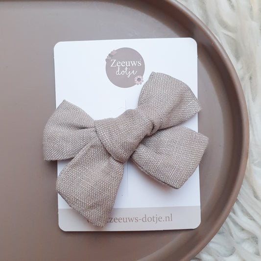 Haarclip - 𝐿𝑖𝑛𝑛𝑒𝑛 𝑠𝑡𝑟𝑖𝑘 𝑛𝑎𝑡𝑢𝑟𝑒